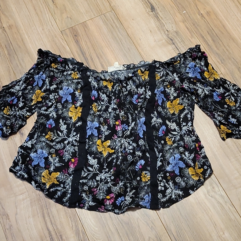 No comment off shoulder shirt size 2x